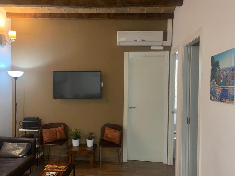 Цены на Apartament modern al carrer Blai, Poble Sec в Барселоне