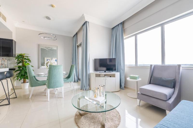 DAMAC Maison Mall Street Residences — отель с удобным расположением в Дубае