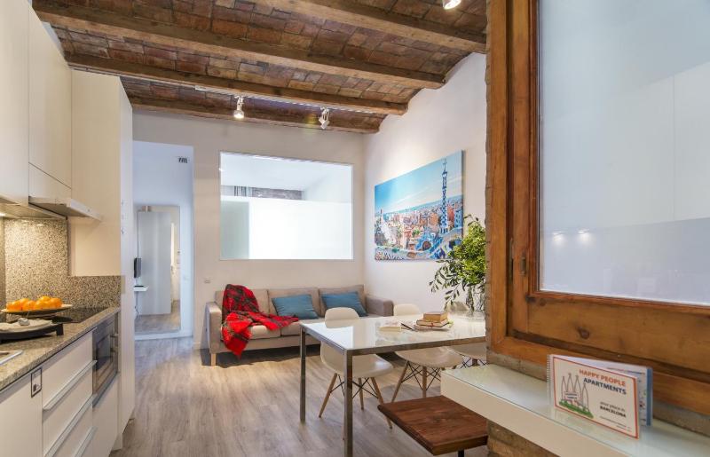 Happy People Sagrada Familia Apartments — забронировать отель в Барселоне