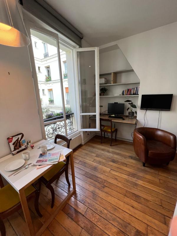 Wonderful apartment in heart of Le Marais (3rd arr) — отзывы гостей и цены
