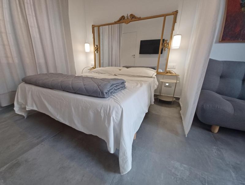 Appia Suite Apartament - Loft con giardino — отель с удобствами в Риме