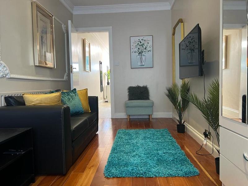 JAN'S HAVEN , lovely one bed flat with 2beds and free parking — отель в Лондоне, Соединенное Королевство