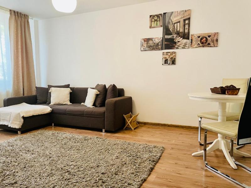 Thias Apartment -parter, langa spitalul Marie Curie — комфортный отель в Бухаресте