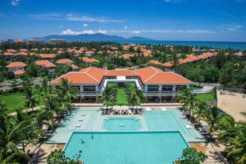 Ocean Villa Pool Retreat In Da Nang — отель с удобствами в Дананге