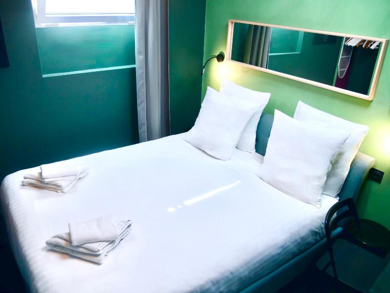 L'Emeraude - Paris 19eme Arrondissement 1 — отель в Париже, Франция