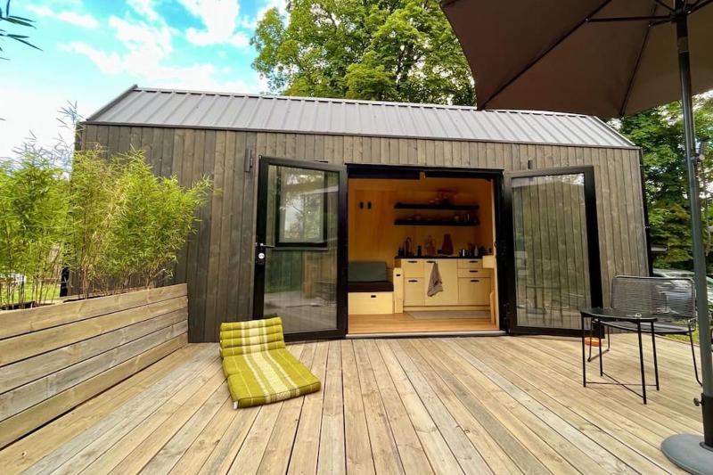 Tiny House zwischen Berlin und Potsdam — забронировать отель в Берлине