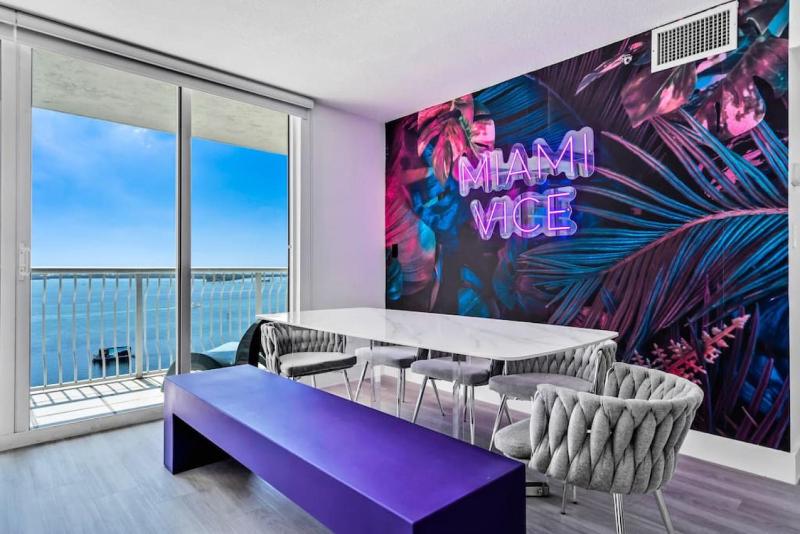 Miami Vice Oceanfront Sky Villa — отзывы гостей и цены