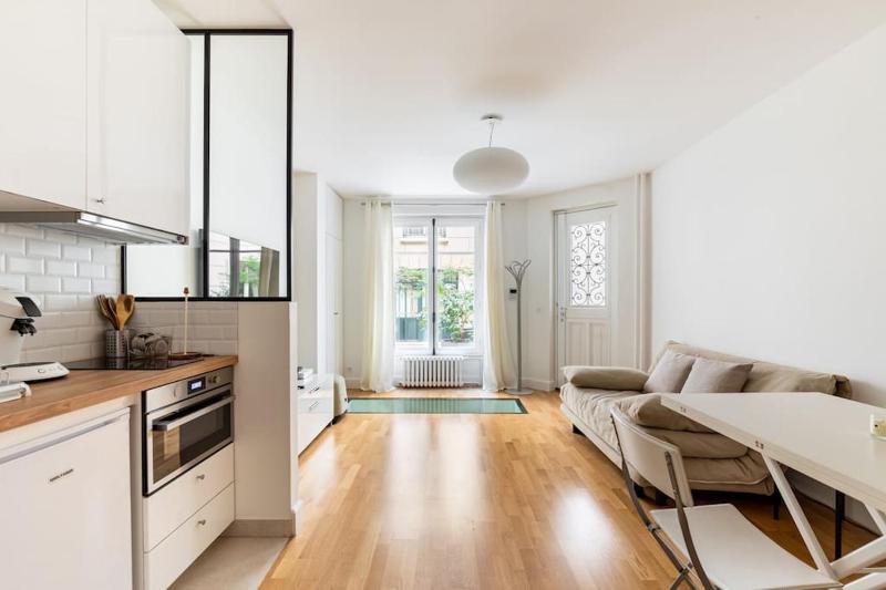 Trocadero/Victor Hugo : Luxury Apartment 1BR-4P — отель в Париже, Франция