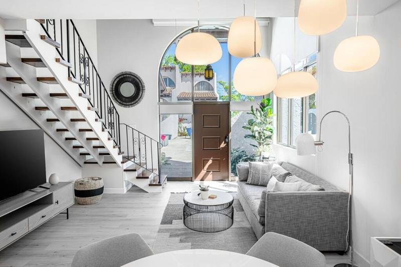 Villa at St James Unit A Luxury Pool Villa, Pet Friendly — отзывы гостей и цены