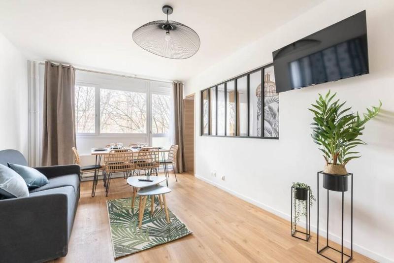 Nets Inn Apartments - Quai de la Loire — комфортный отель в Париже