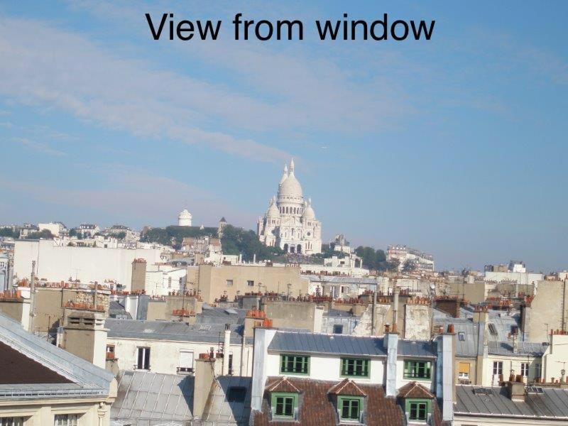Olympic Games_Rooftop-Studio with vue, 30m2, Paris 9th — комфортный отель в Париже
