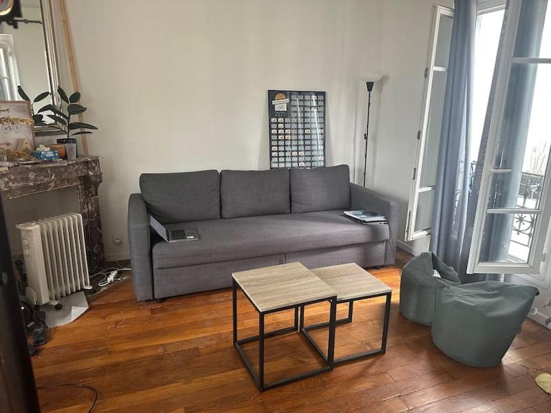 Charmant appartement surequipe en plein coeur de Paris — забронировать отель в Париже