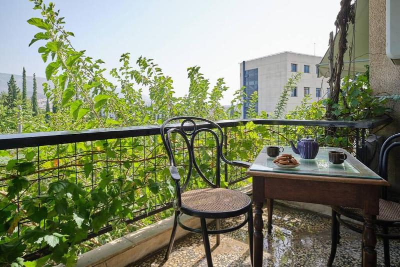 American Embassy 1BR Gem — отель в Афины, Греция