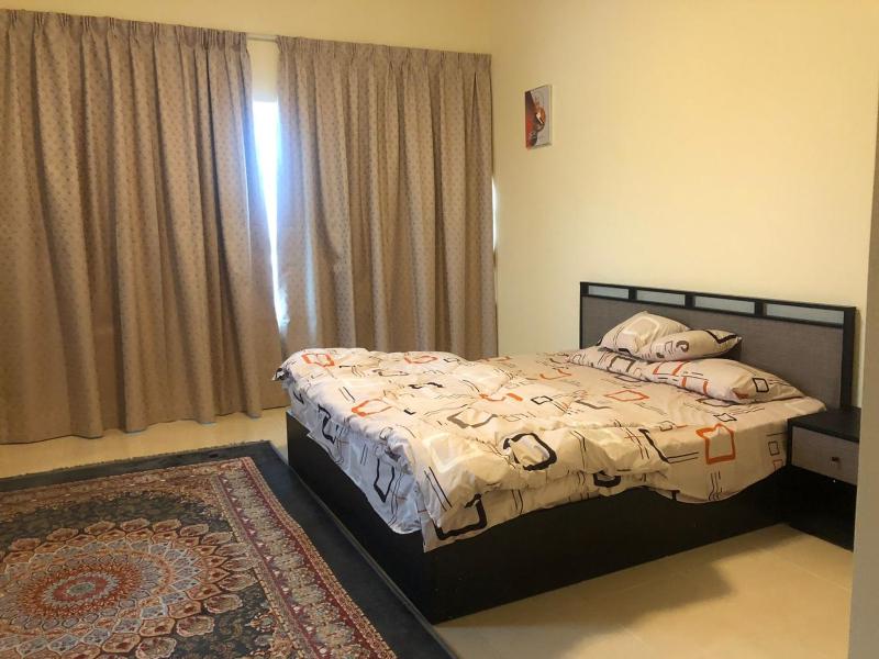 Orient towers ajman — отель с удобствами в Аджман
