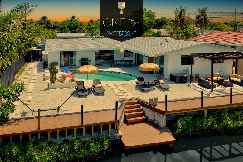 Waterfront Miami Villa Heated Pool Near Aventura — отель в Майами, Соединенные Штаты Америки