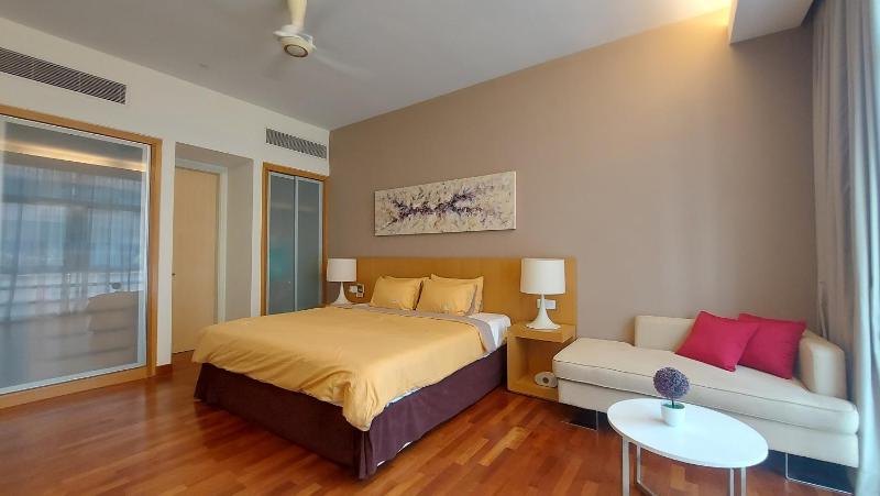 KLCC Suites 275 Bukit Bintang 5 Pax Free 1 Parking — комфортный отель в Куала-Лумпуре