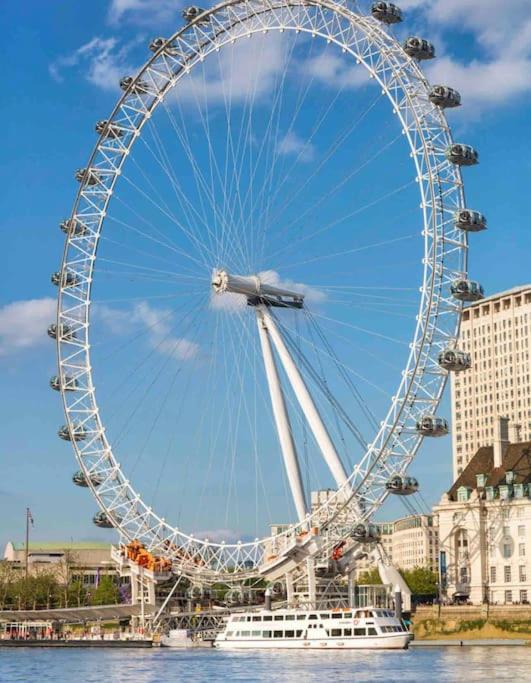 LondonEYE central flat /Vauxhall — забронировать отель в Лондоне