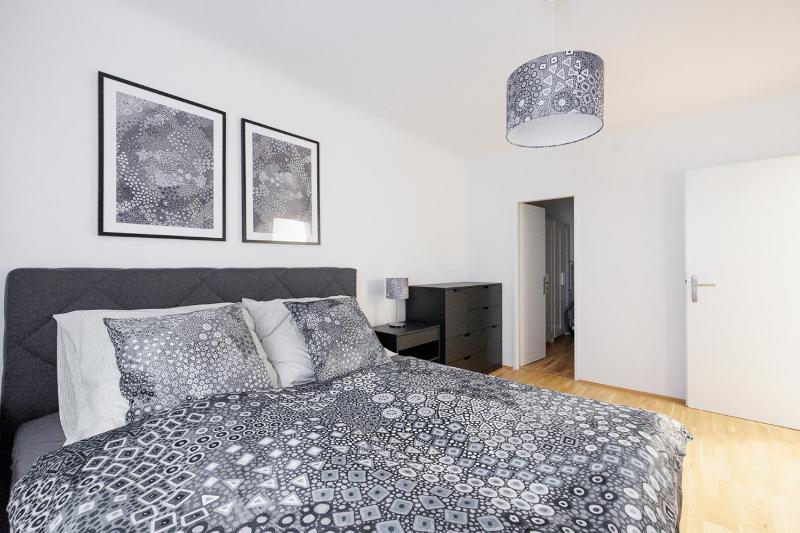 NEW! ShalalaLiving - Lucky strike! Cozy & Homely near Schonbrunn PG20 — отель в вене, Австрия