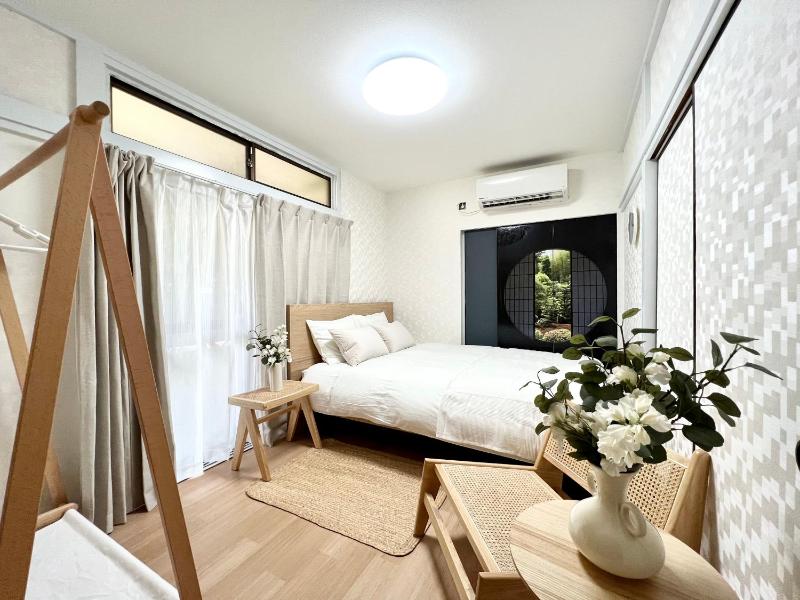 Tranquil house with 3 bedrooms 7min to metro straight to Shinjuku and Shibuya — комфортный отель в Токио
