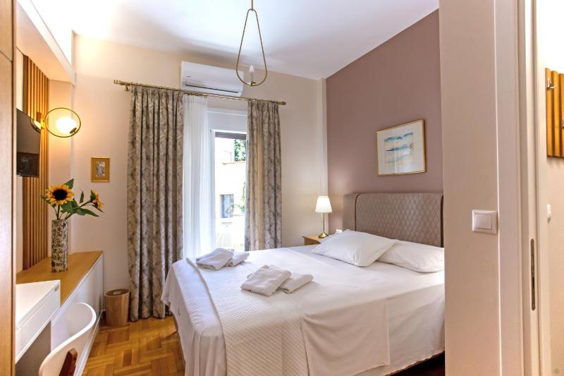 Ariadne by Heloni Apartments — отзывы гостей и цены