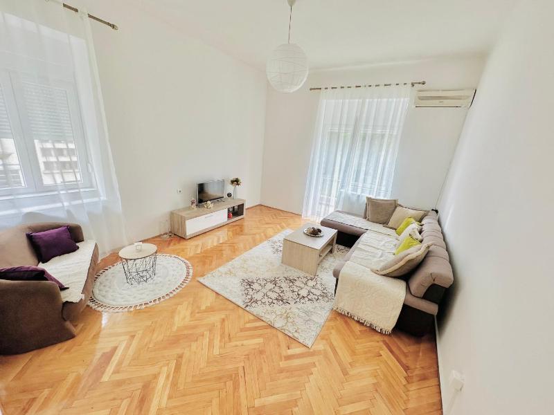 Apartment Matea-center of Pogdorica — забронировать отель в Подгорице