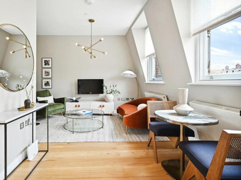 Цены на Mayfair Luxury Apartment Sleeps 6 people в Лондоне