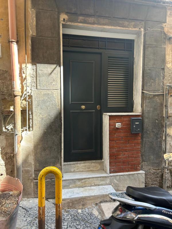 Casa Giggino — забронировать отель в Неаполе