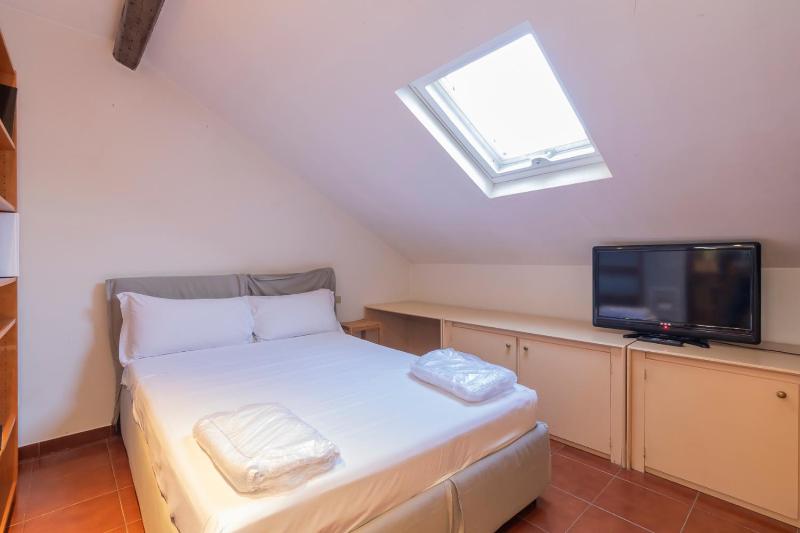 Цены на I Host Apartment - Cermenate 10 в Милане