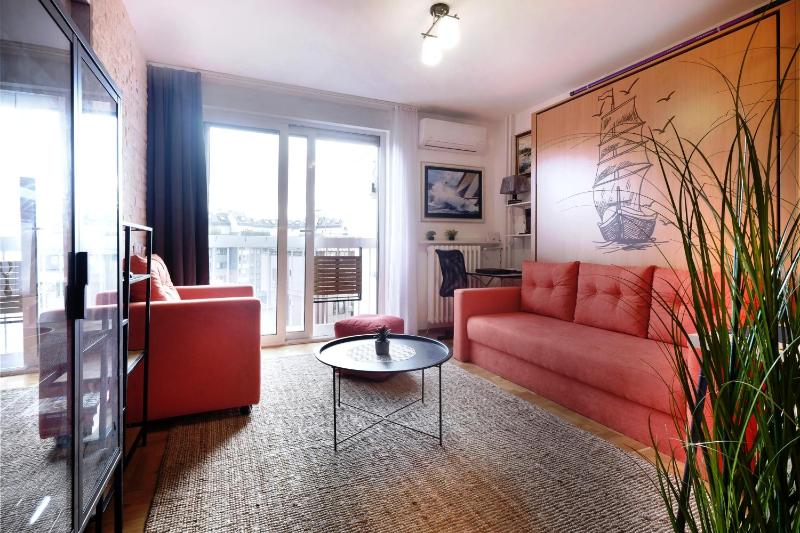 Urban Pioneer Apartment — отель в Белграде, Сербия