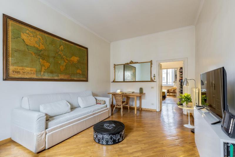 Rome As You Feel - Two-Bedroom Apartment in Monti — забронировать отель в Риме