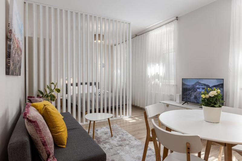 Moderns un kluss dzivoklis 37 m2 — отель с удобствами в риге