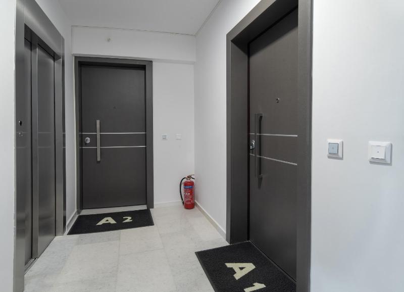 Athens Central Apartments — комфортный отель в Афины
