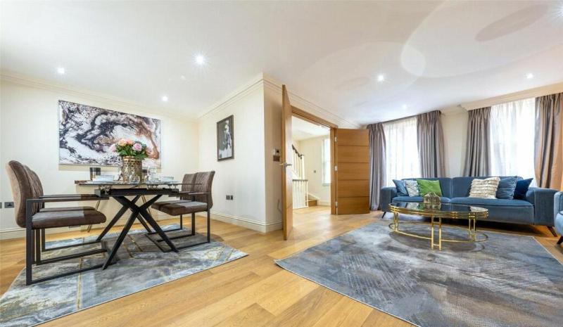 Цены на Shepherd Street, Mayfair в Лондоне