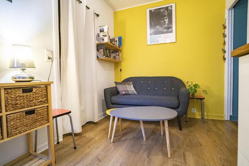 Nice 25 m at the foot of Montmartre — комфортный отель в Париже