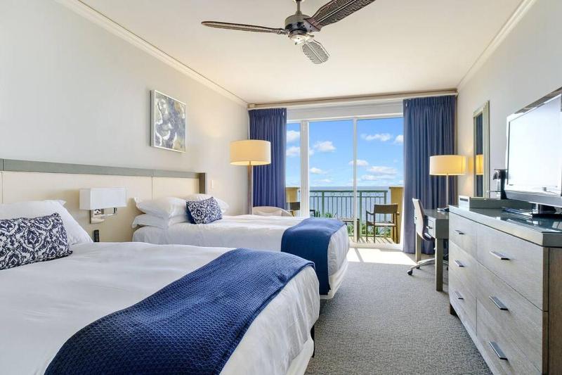 Studio Located at The Ritz Carlton Key Biscayne, Miami — комфортный отель в Майами