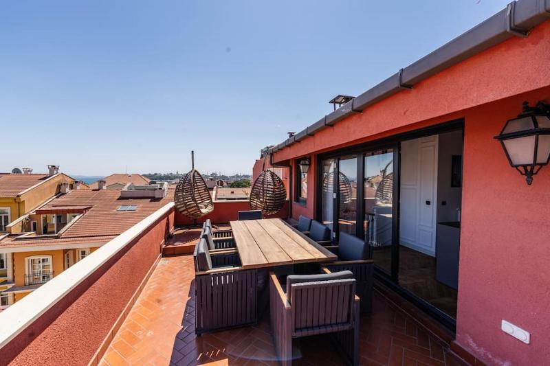 Amazing flat in Beyoglu-Taksim — отель с удобным расположением в Стамбуле