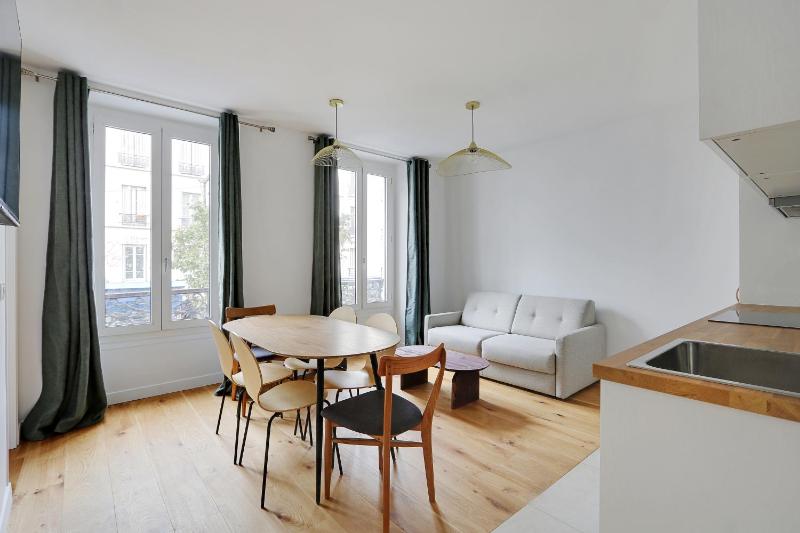 Pick A Flat's Apartement in Nation - rue d'Avron — отель с удобствами в Париже