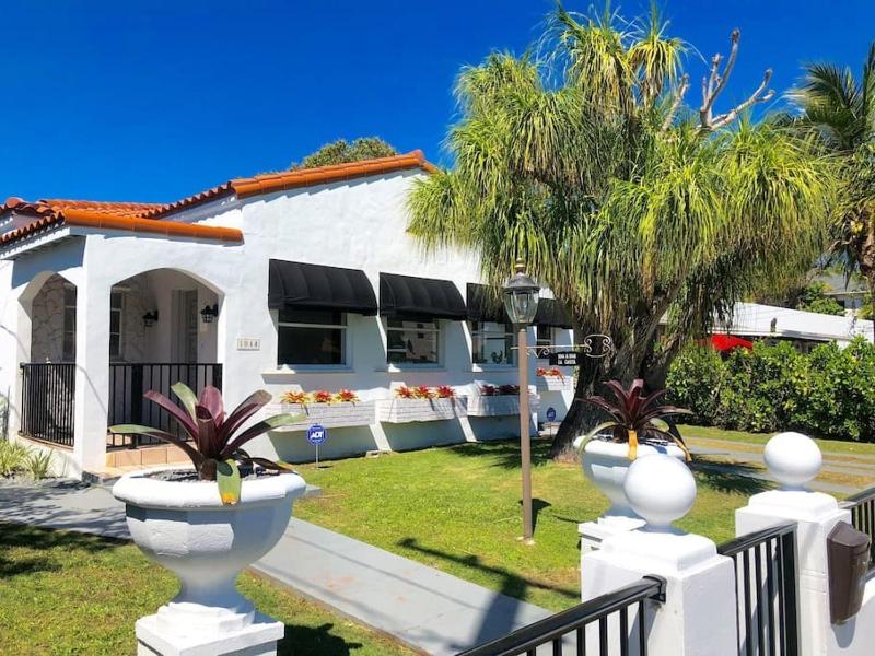 Casa Havana Renovated 3 2-Near Brickell&Downtown — отель в Майами, Соединенные Штаты Америки
