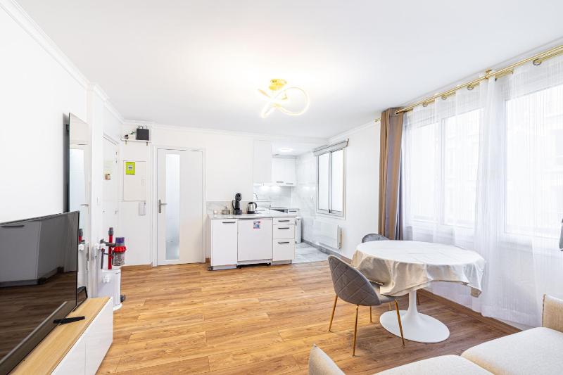 Paris coeur, un superbe appartement de 40 m2. — забронировать отель в Париже