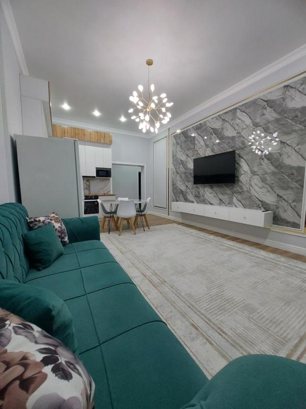 3-h komnatnye apartamenty Nazarbaeva-Rajymbeka — отель с удобствами в Алматы