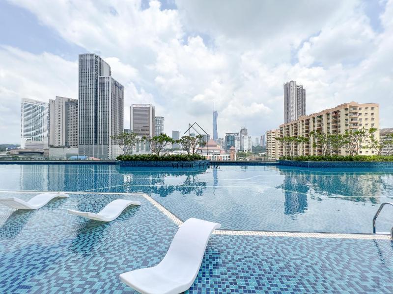 Sentral Suites at Kuala Lumpur Sentral by Veedu Hauz — комфортный отель в Куала-Лумпуре
