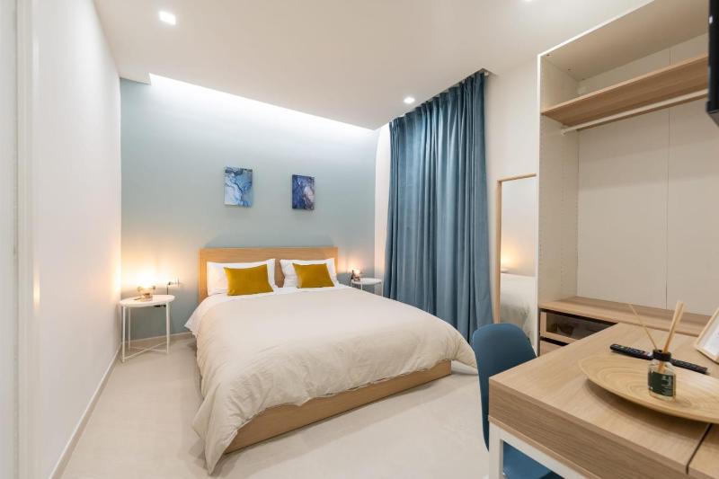 Napoli Maison Suite — отель с удобствами в Неаполе