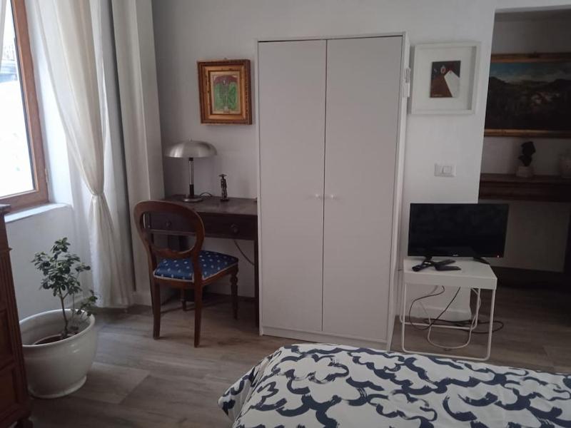 A casa mi — отель с удобствами в Неаполе