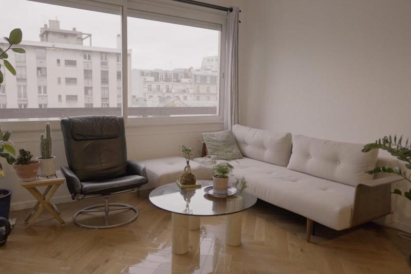 70 m 2 steps from Canal Saint-Martin — отель с удобным расположением в Париже