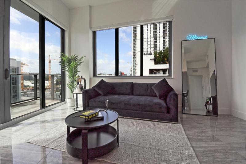 Private Luxury Penthouse In Design District, Miami — отель с удобным расположением в Майами