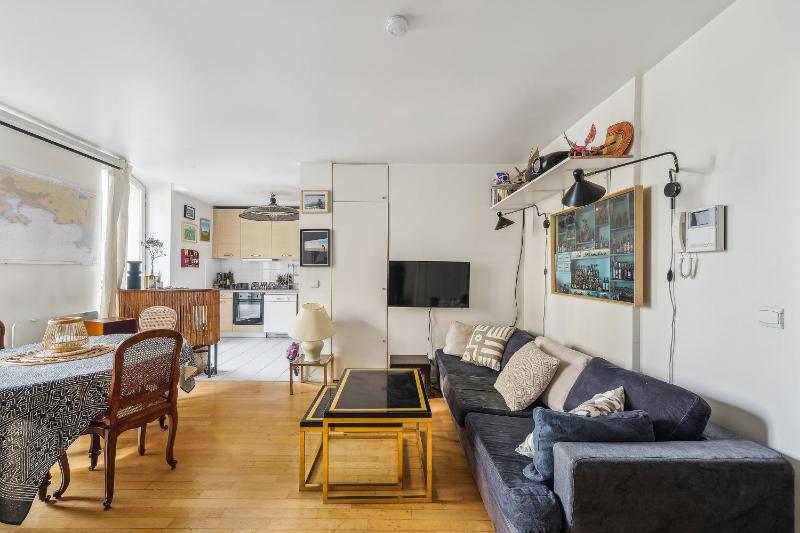 Attractive 2 people apt for 2 people in Saint-Lazare Paris by Weekome — отель с удобным расположением в Париже