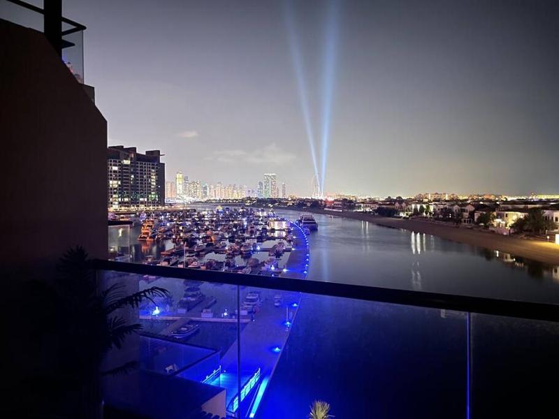 Sunset Lake Condo - RP Home — отель с удобствами в Дубае