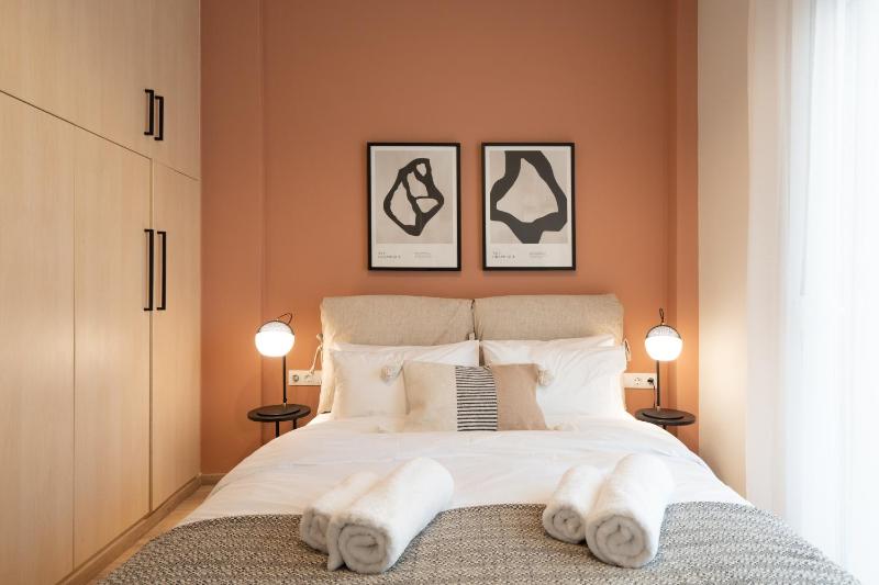 Seven Hills, Boutique Apartments — отель с удобным расположением в Афины
