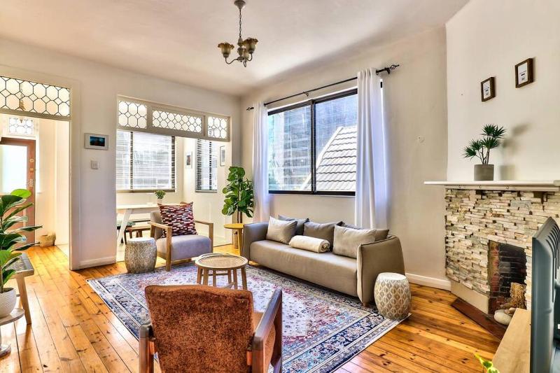 Westminster 2 Bedroom Apartment in Sea Point — отзывы гостей и цены
