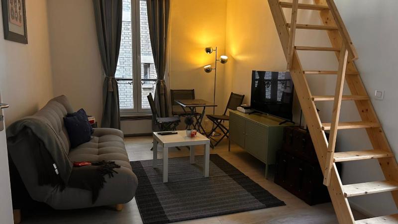Joli 2 Pieces a Paris 12eme — комфортный отель в Париже
